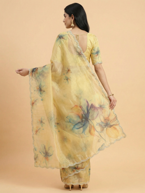 Floral Digital Print Tissue Saree With Scalped Border