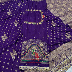 Dola Silk Trending Purple Cut Border & Aari Work Blouse Saree