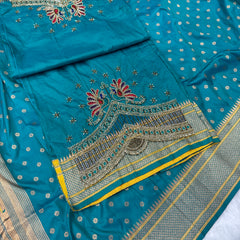 Dual Tone Morphankhi Kalanjali Paithani With Aari Work Blouse