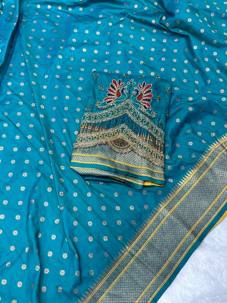 Dual Tone Morphankhi Kalanjali Paithani With Aari Work Blouse