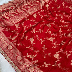 Red Colour Pure Dola Silk Saree With Scalloped Border & Contrast Yellow Blouse