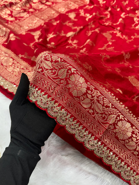 Red Colour Pure Dola Silk Saree With Scalloped Border & Contrast Yellow Blouse