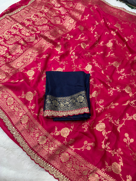 Pink Colour Pure Dola Silk Saree With Scalloped Border & Contrast Blue Blouse
