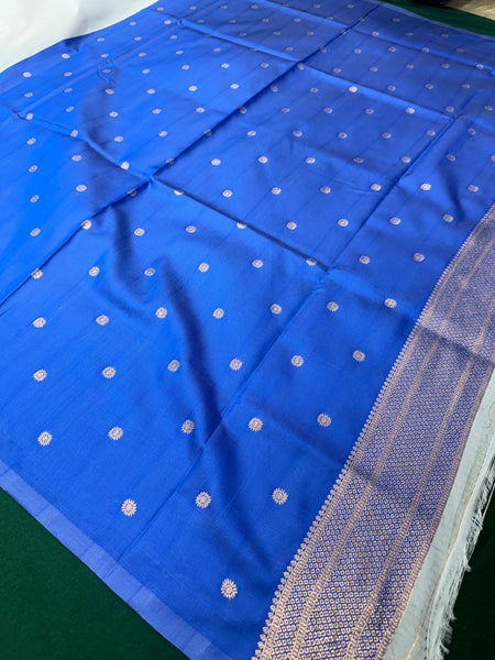 White Special Urmi Paithani