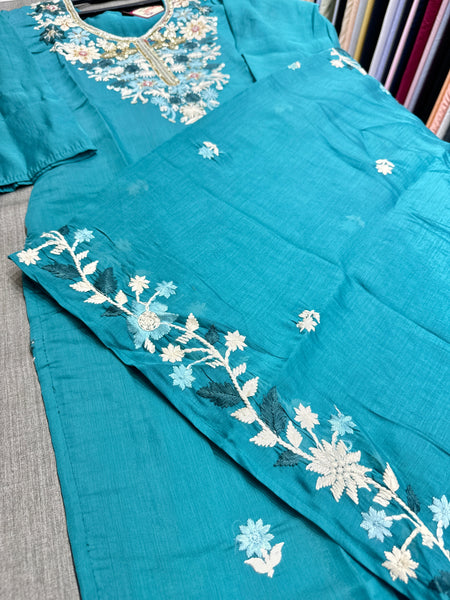 Unique Mull Chanderi Dress With Designer Duaptta